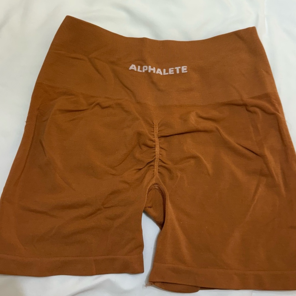 Alphalete Amplify Shorts